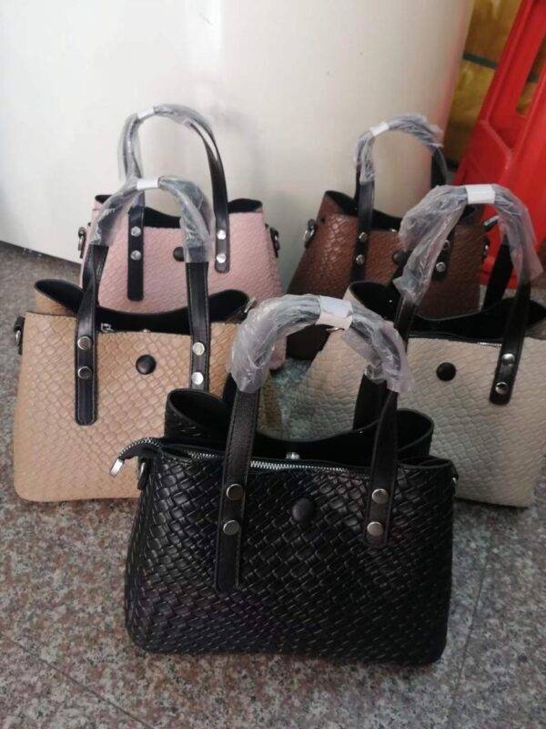 Tote bags